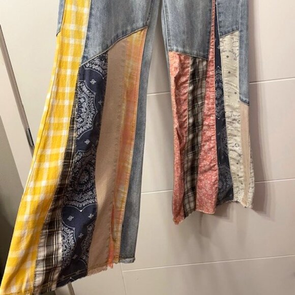 NWT Three Bird Nest Magnolia Patchwork Flare Wide Leg Jeans Size Small - Picture 7 of 16